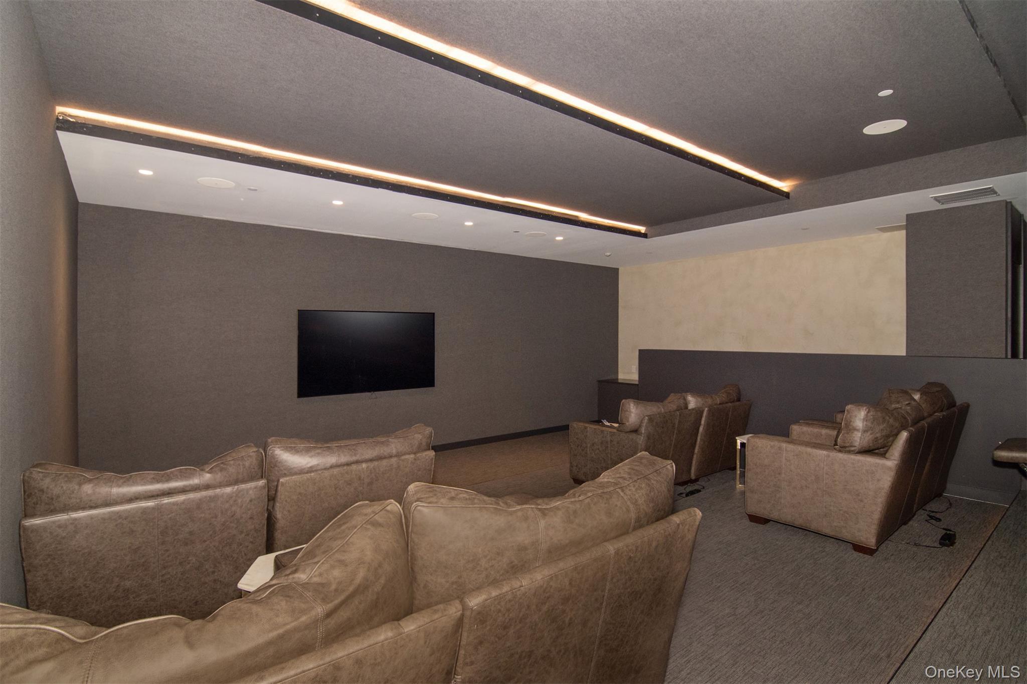 Condo Charlton  Manhattan, NY 10014, MLS-956065-21