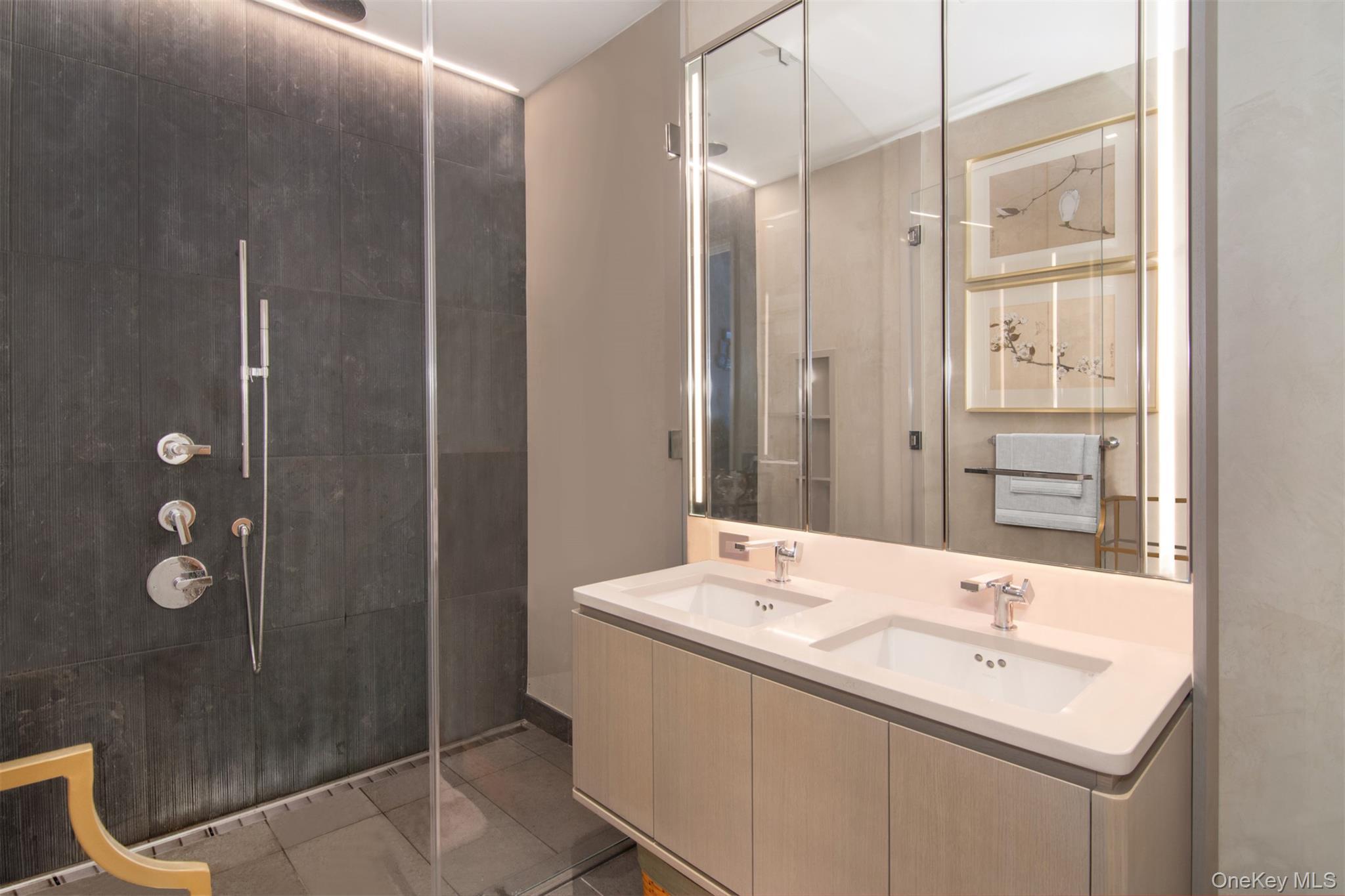 Condo Charlton  Manhattan, NY 10014, MLS-956065-9