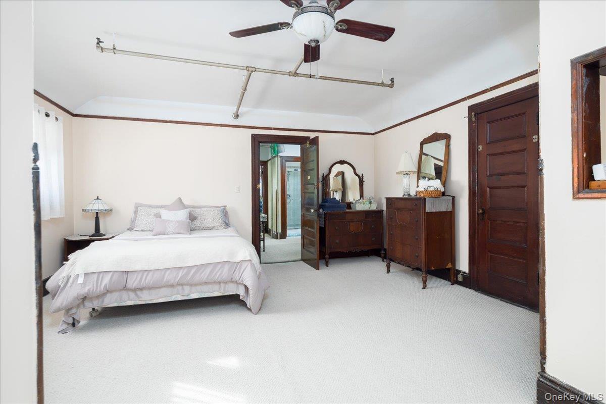 Single Family Beach 120th  Queens, NY 11694, MLS-956106-32