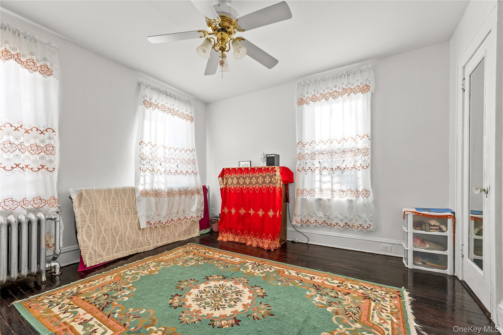 Single Family Mclaughlin  Queens, NY 11423, MLS-956121-6