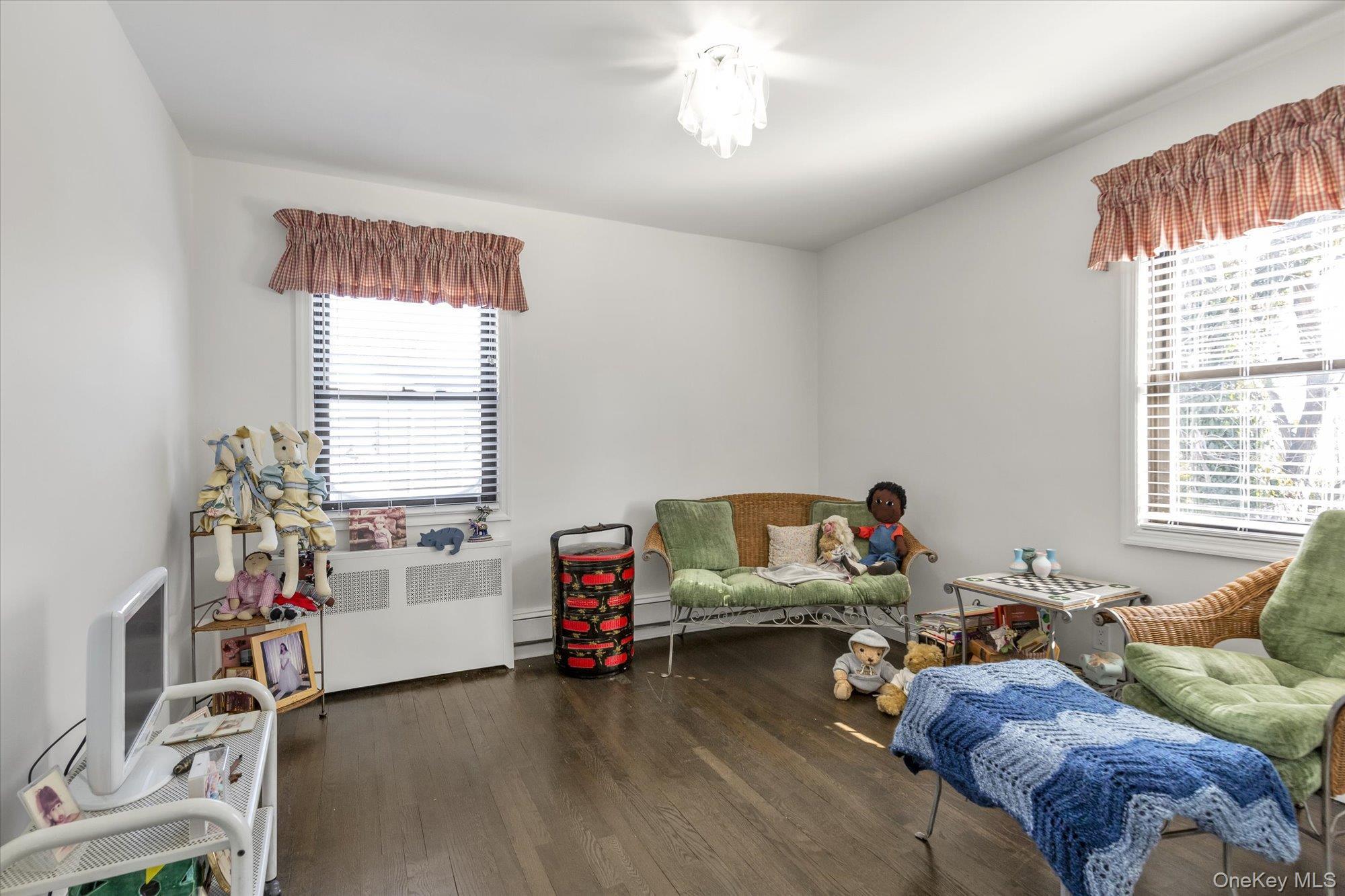 Coop Broadway Nassau County, NY 11557, MLS-956122-13