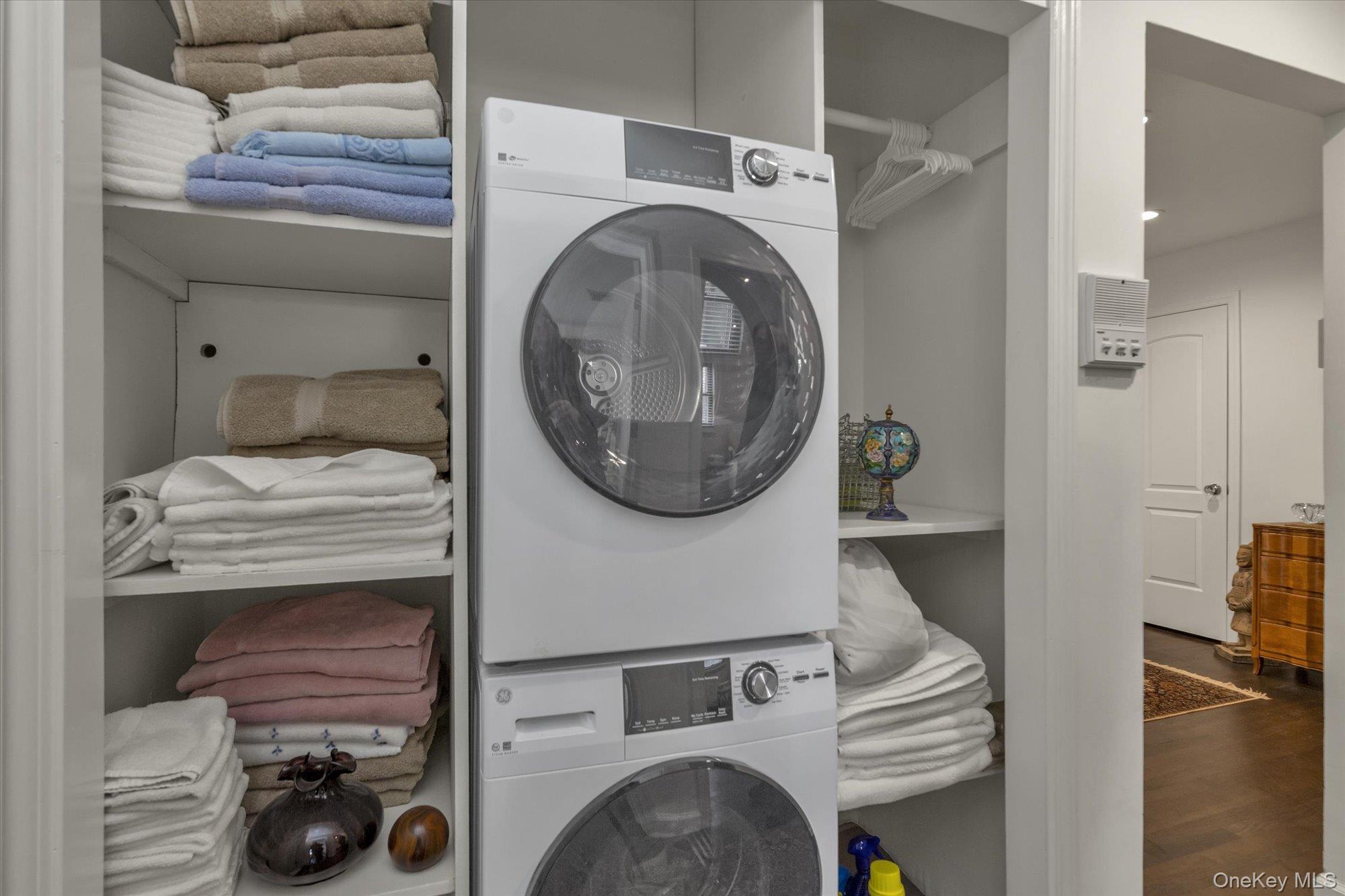 Coop Broadway Nassau County, NY 11557, MLS-956122-15