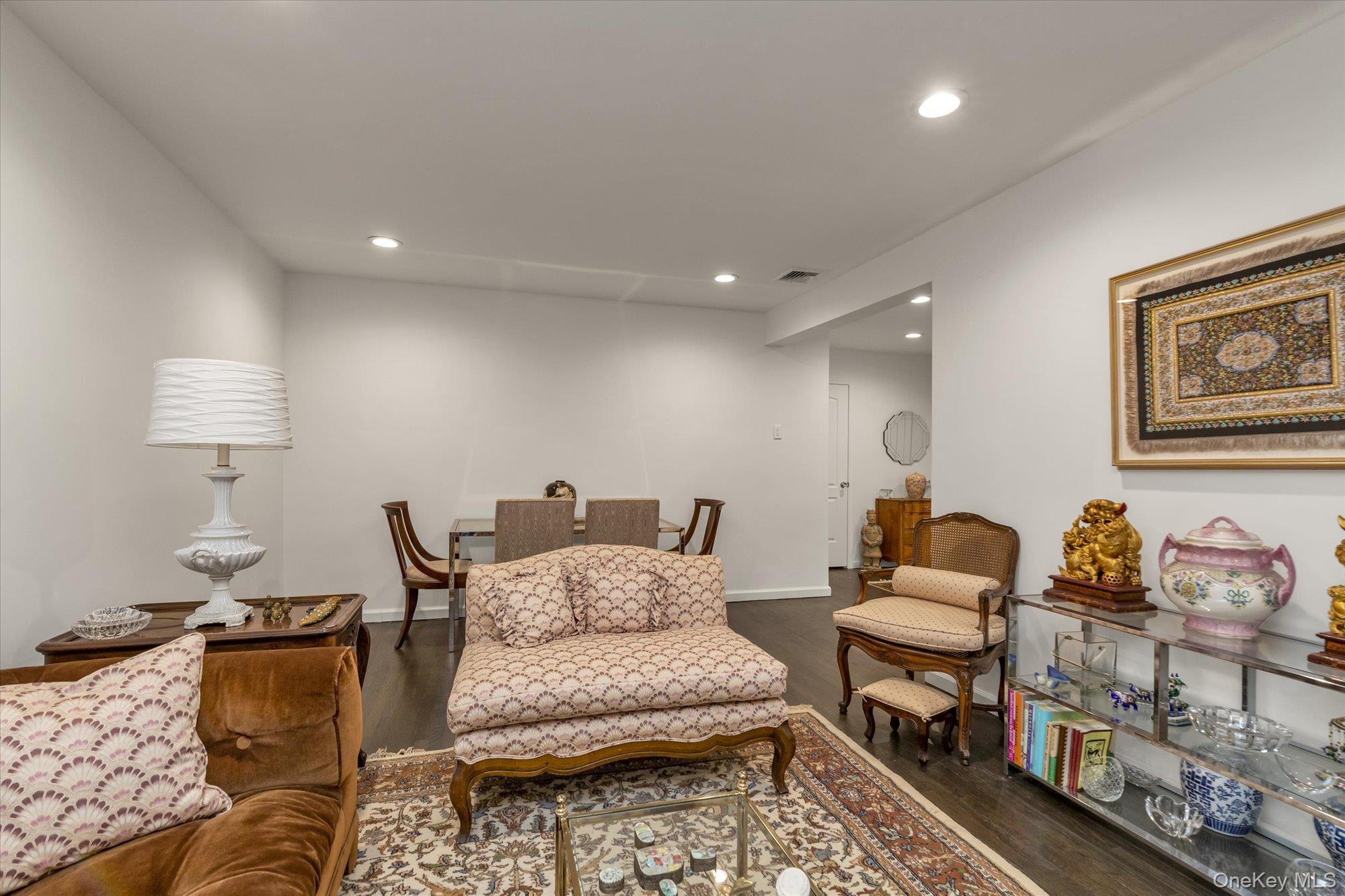 Coop Broadway Nassau County, NY 11557, MLS-956122-6