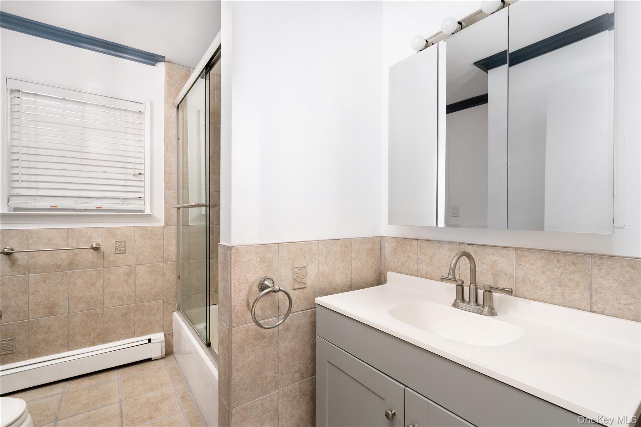 Single Family Shinnecock  Suffolk County, NY 11942, MLS-956139-10