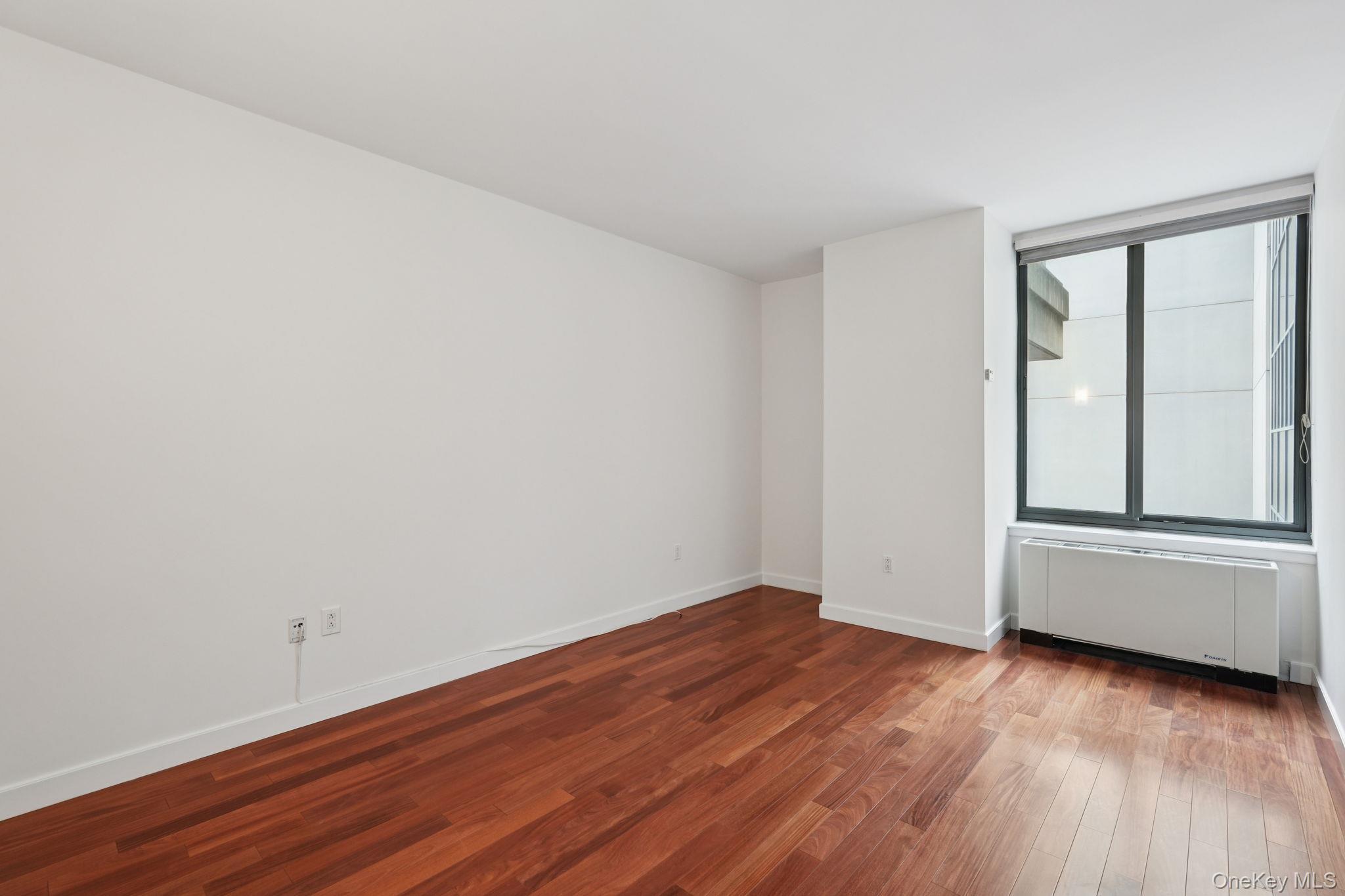 Condo City Westchester County, NY 10601, MLS-956147-25