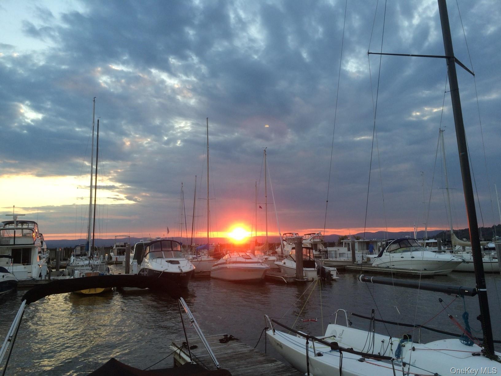 Condo Half Moon Bay Marina Westchester County, NY 10520, MLS-956158-14