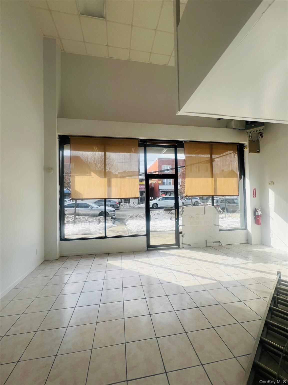 Commercial Lease Castle Hill  Bronx, NY 10462, MLS-956185-7