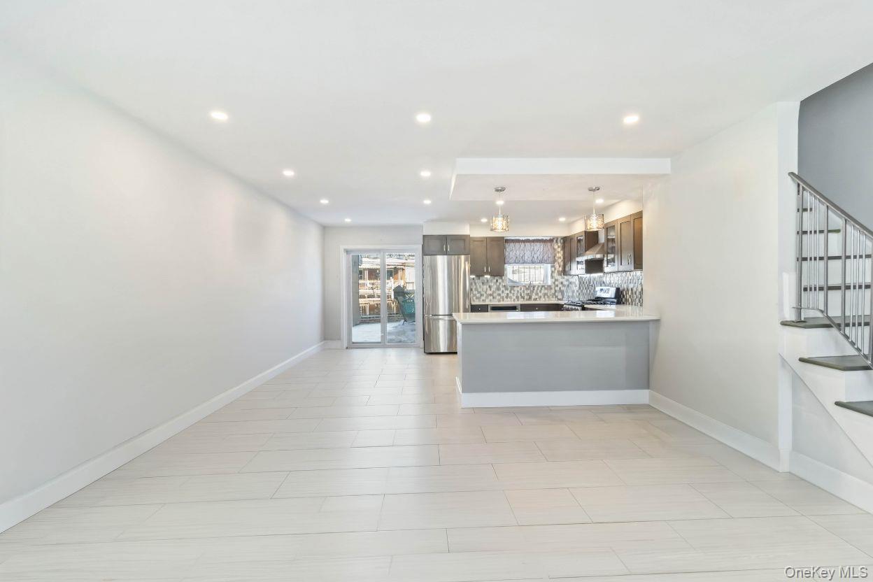 Single Family 80th  Queens, NY 11370, MLS-956196-10