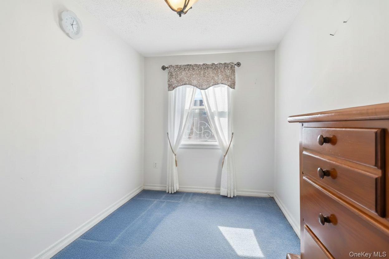 Single Family 80th  Queens, NY 11370, MLS-956196-23