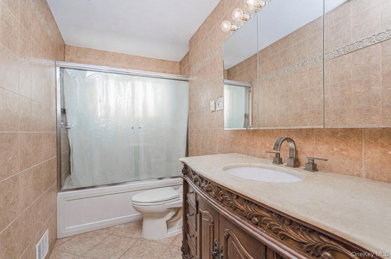 Single Family 70th  Brooklyn, NY 11234, MLS-956230-18