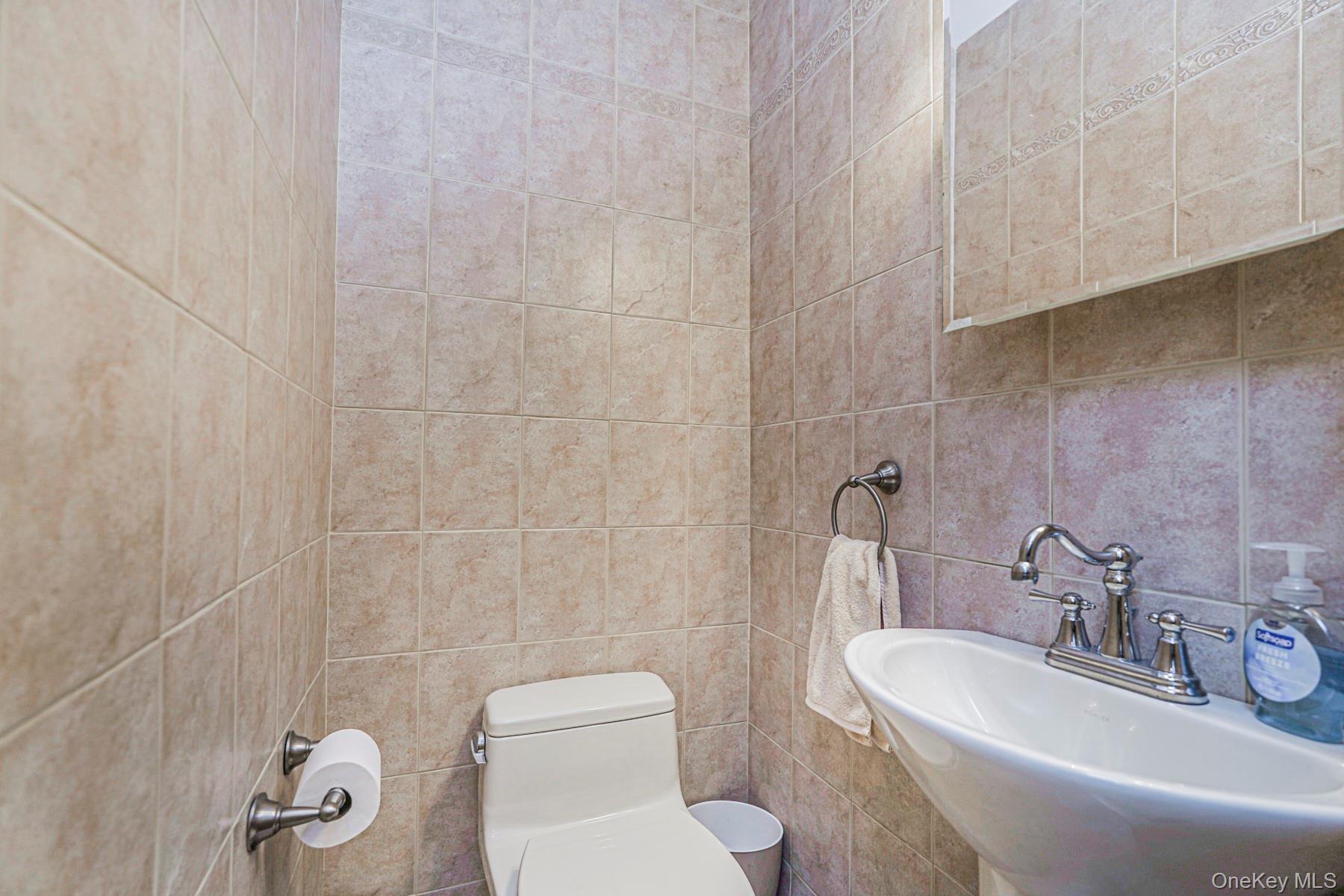 Single Family 70th  Brooklyn, NY 11234, MLS-956230-19