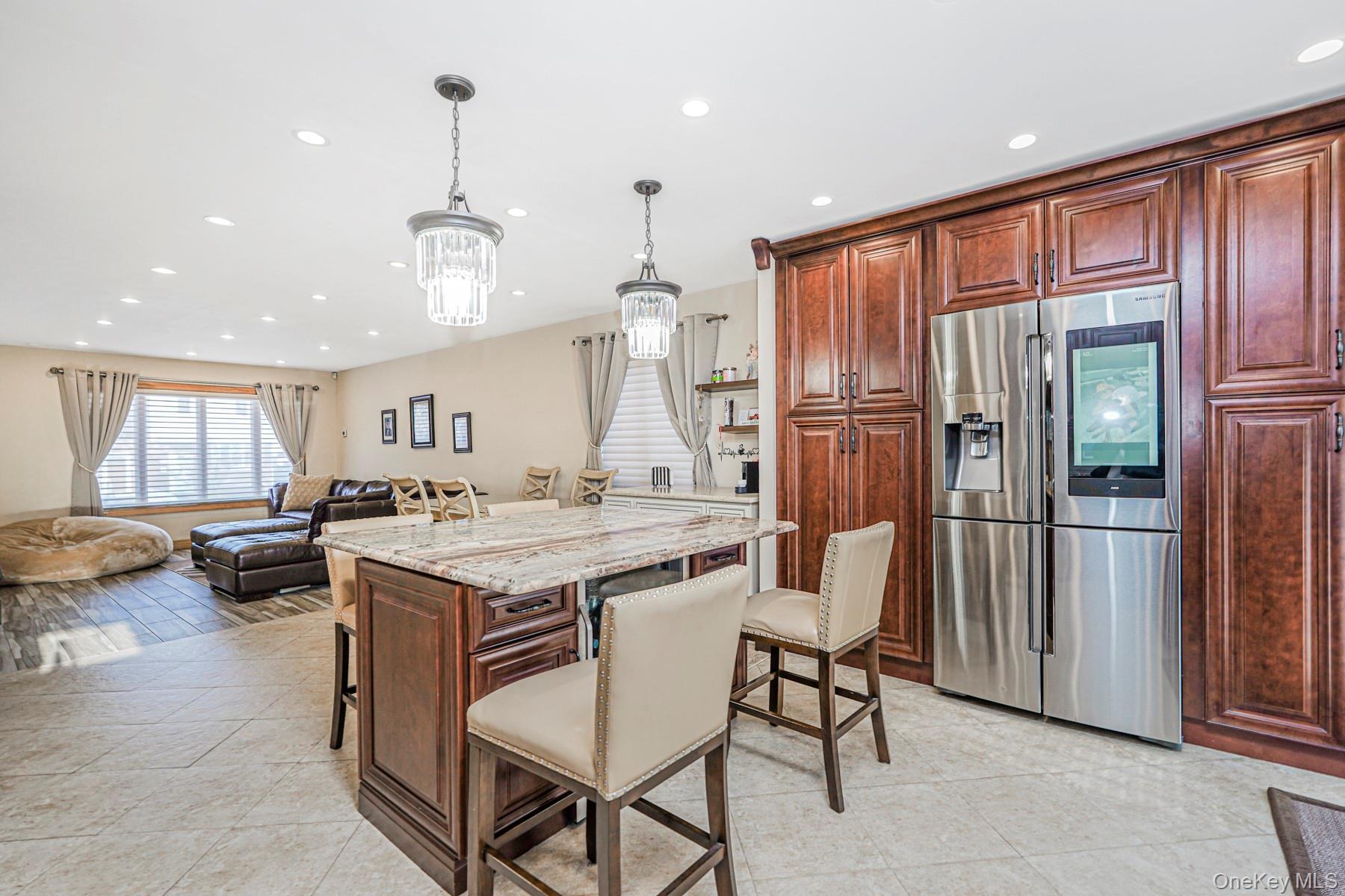 Single Family 70th  Brooklyn, NY 11234, MLS-956230-8