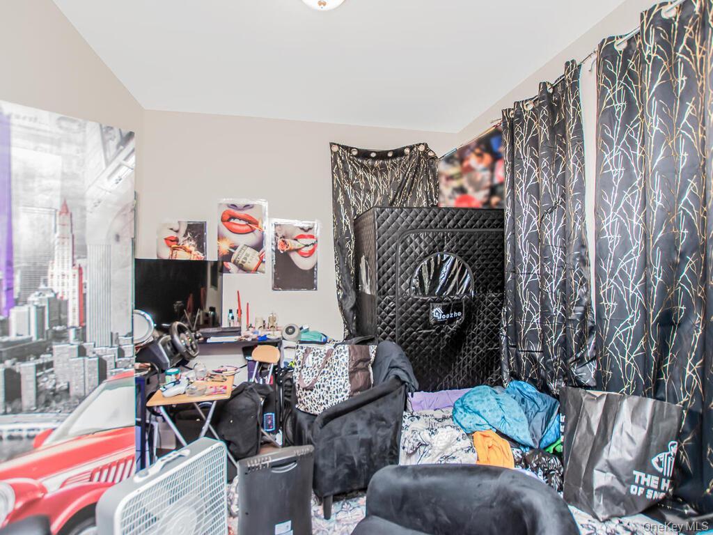 Single Family White Plains Bronx, NY 10462, MLS-956257-12