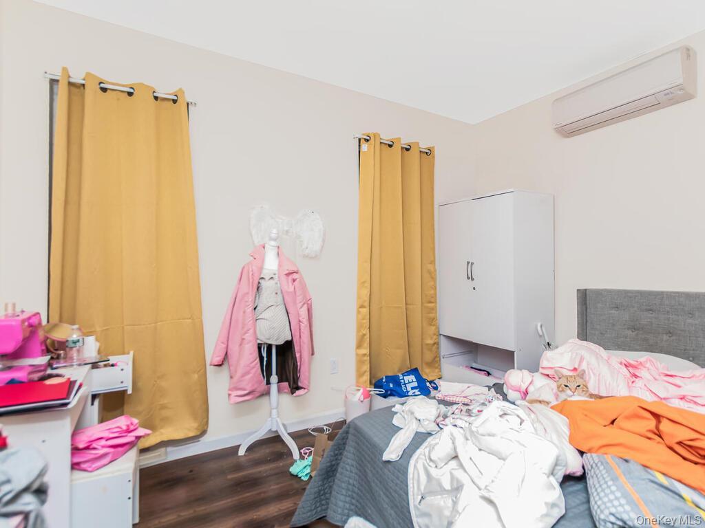 Single Family White Plains Bronx, NY 10462, MLS-956257-17