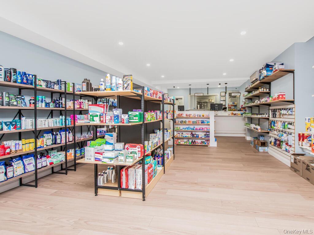 Single Family White Plains Bronx, NY 10462, MLS-956257-20