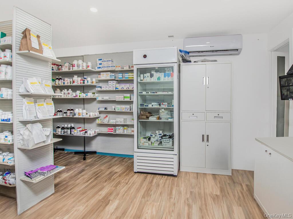 Single Family White Plains Bronx, NY 10462, MLS-956257-26