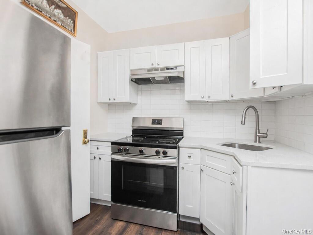 Single Family White Plains Bronx, NY 10462, MLS-956257-34