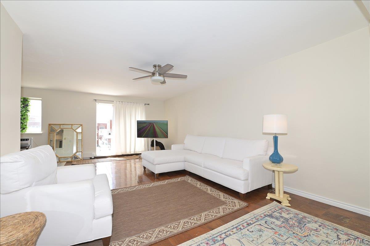 Coop Shore  Nassau County, NY 11023, MLS-956303-10