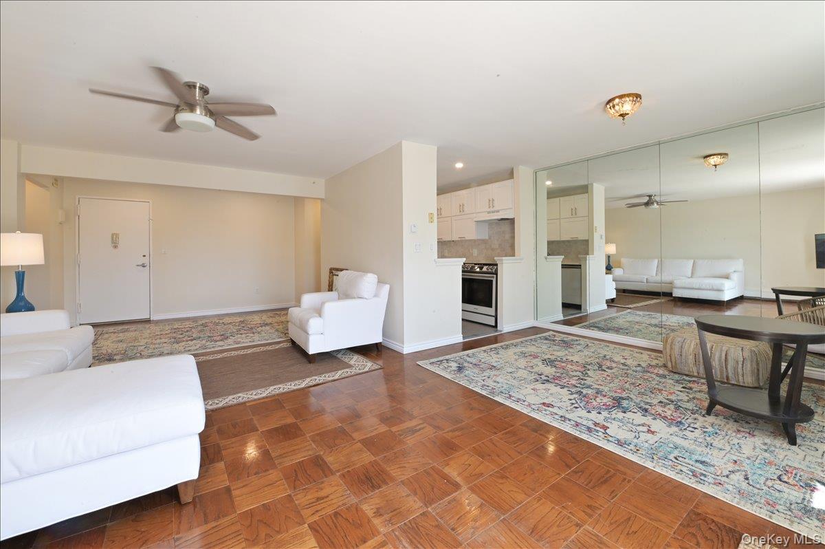 Coop Shore  Nassau County, NY 11023, MLS-956303-11