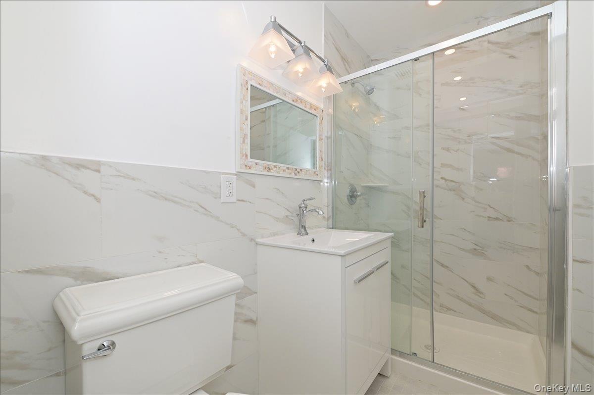 Coop Shore  Nassau County, NY 11023, MLS-956303-19