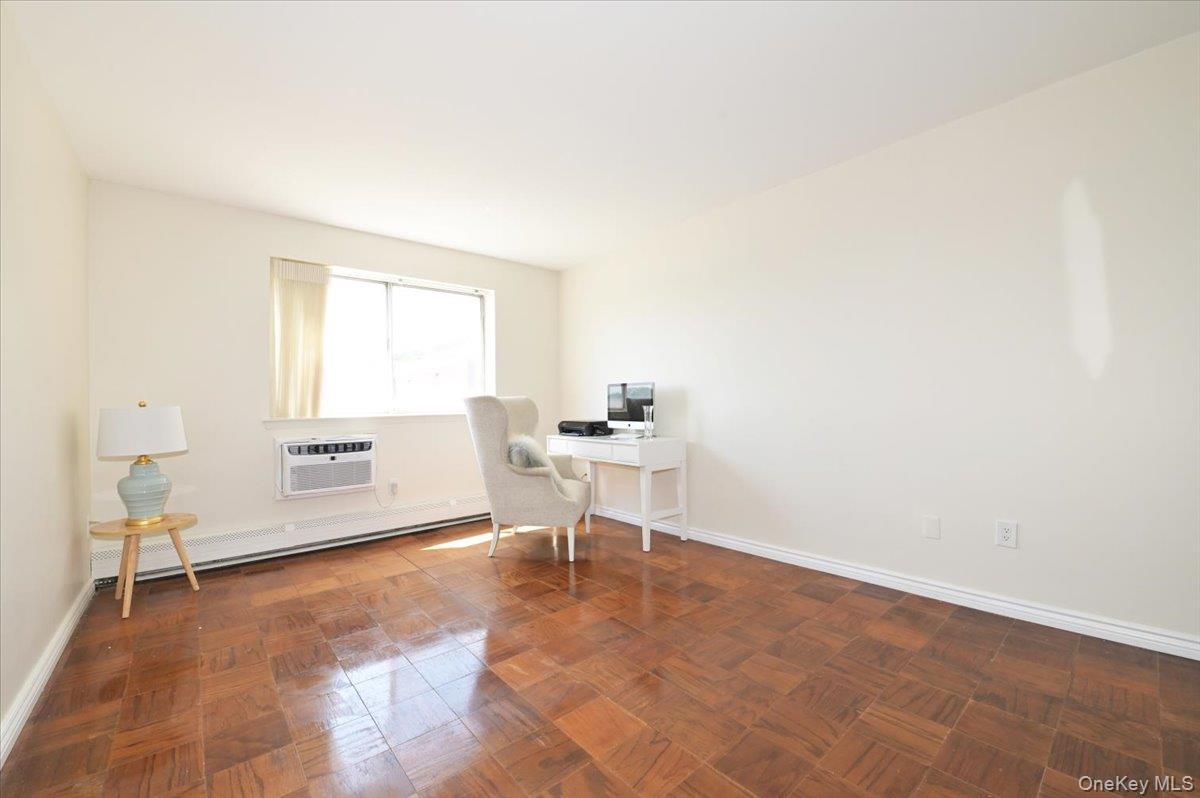 Coop Shore  Nassau County, NY 11023, MLS-956303-22