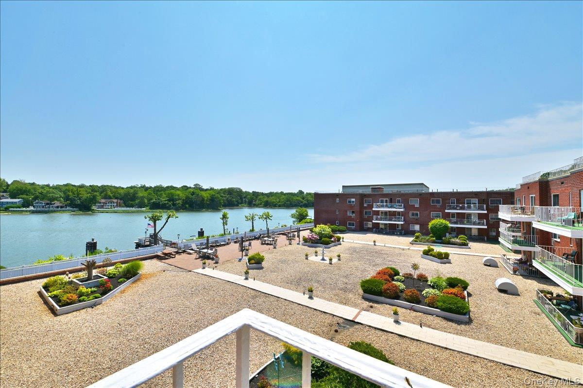 Coop Shore  Nassau County, NY 11023, MLS-956303-23