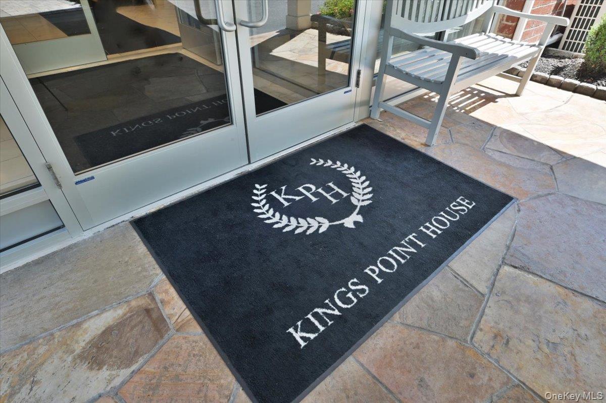 Coop Shore  Nassau County, NY 11023, MLS-956303-3