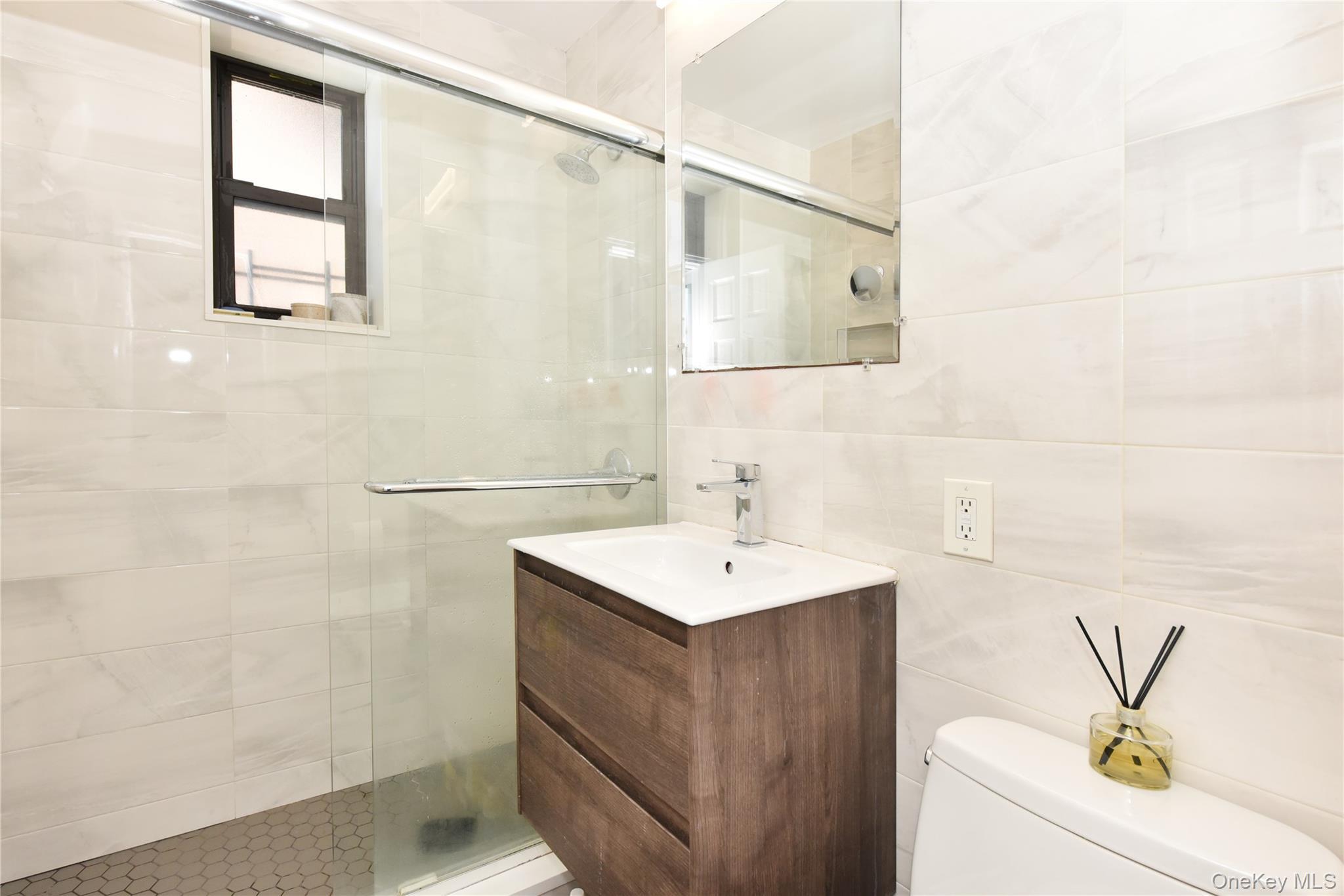 Coop 75th  Queens, NY 11364, MLS-956330-8