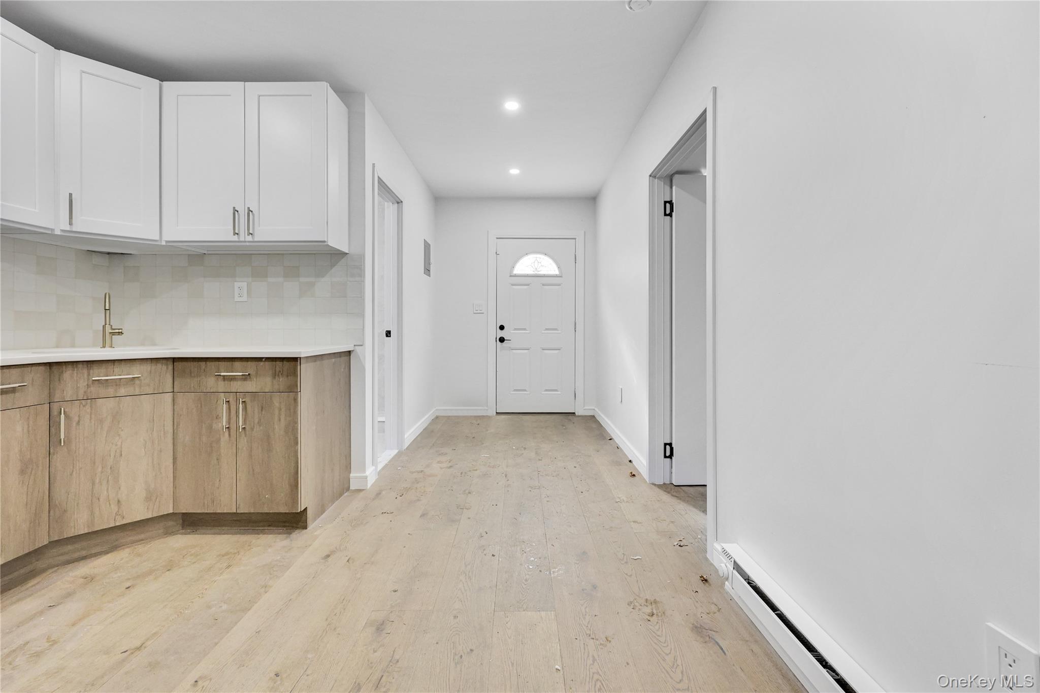 Single Family 224th  Bronx, NY 10466, MLS-956377-12