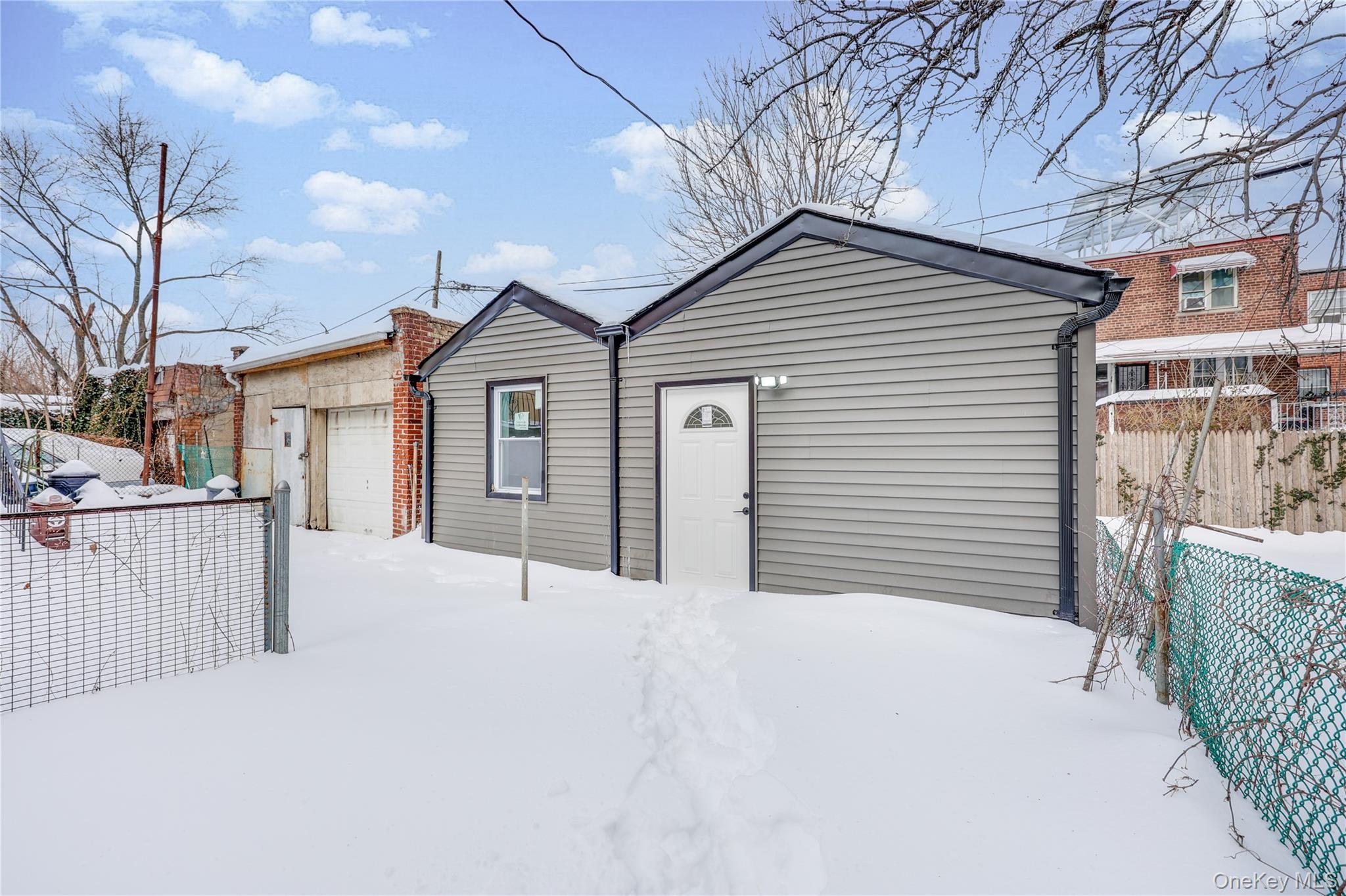 Single Family 224th  Bronx, NY 10466, MLS-956377-14