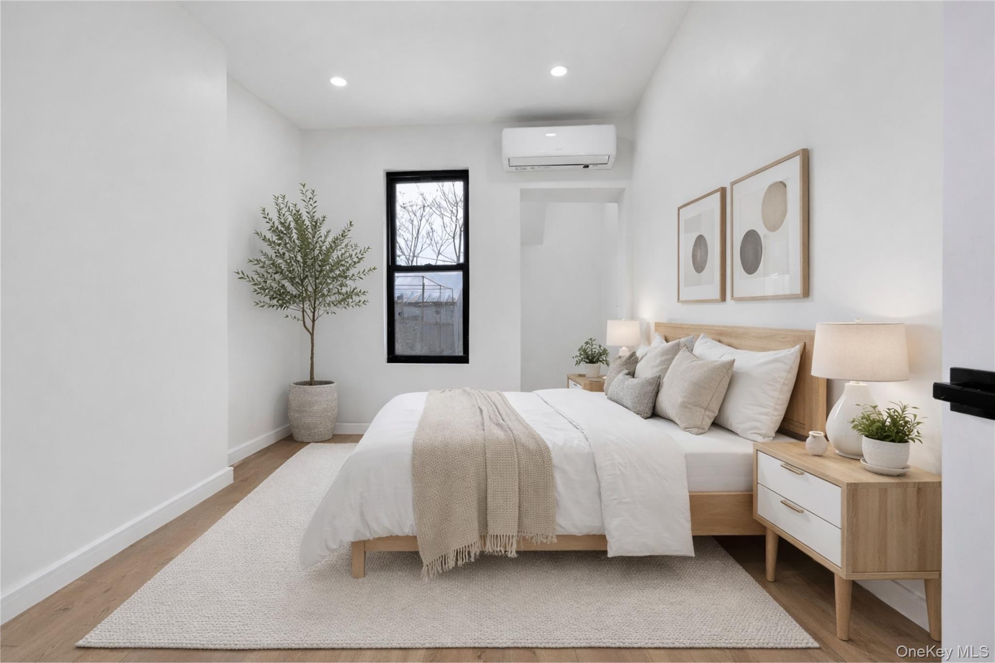 Single Family East 221 Bronx, NY 10469, MLS-956380-9