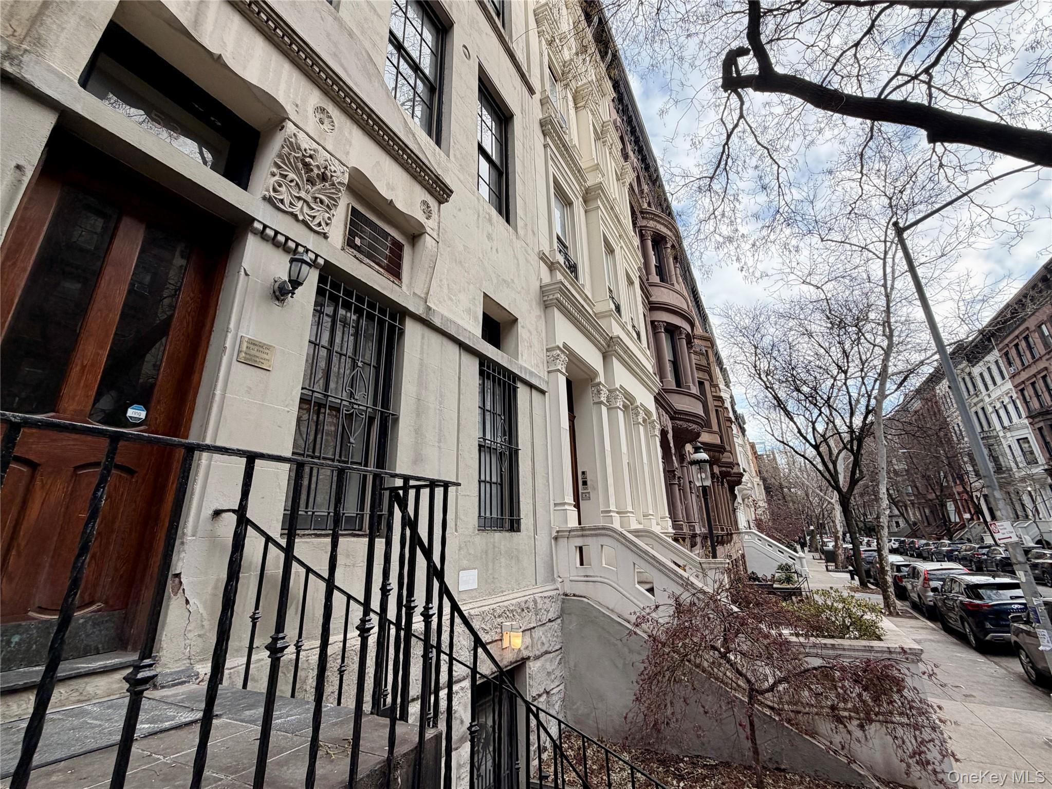 Apartment 76  Manhattan, NY 11123, MLS-956383-14