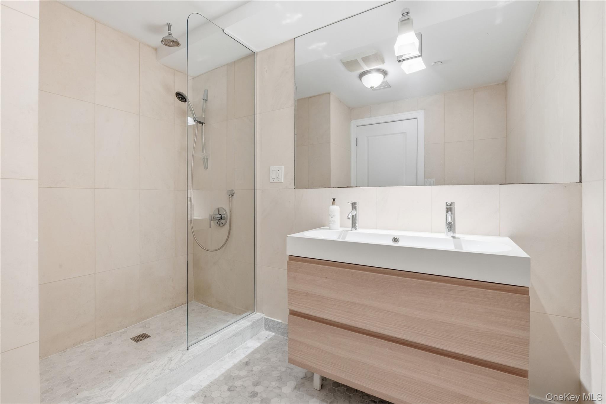 Condo 120th  Manhattan, NY 10027, MLS-956393-14