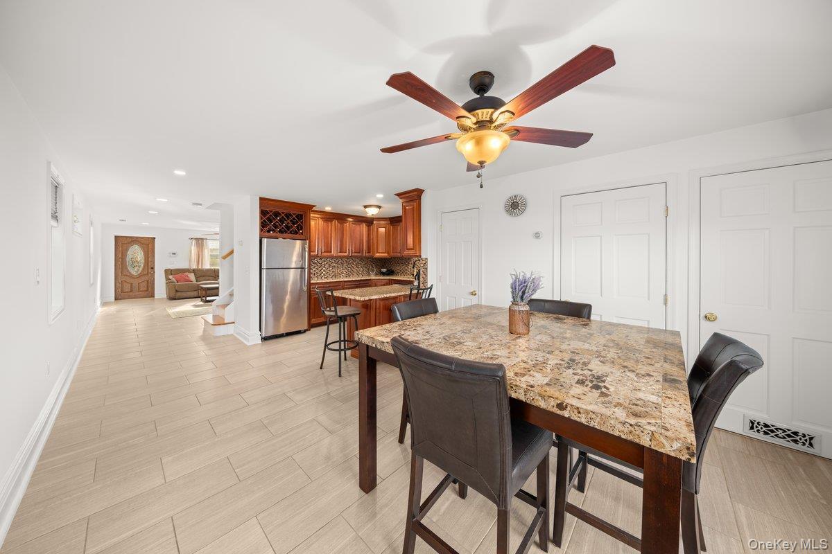 Single Family 13th  Queens, NY 11693, MLS-956409-3