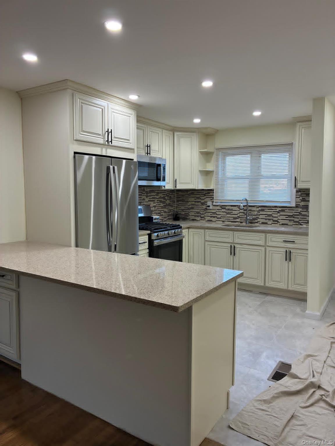 Single Family Springfield  Queens, NY 11413, MLS-956419-4