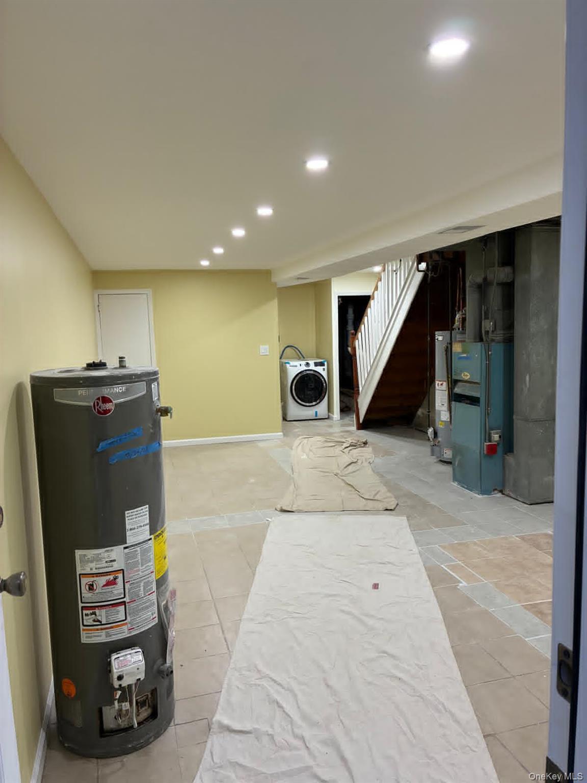 Single Family Springfield  Queens, NY 11413, MLS-956419-8