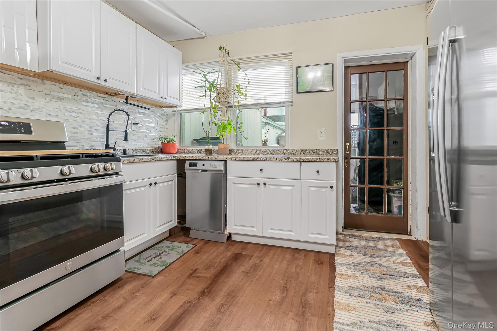 Single Family Sutter  Queens, NY 11417, MLS-956432-15