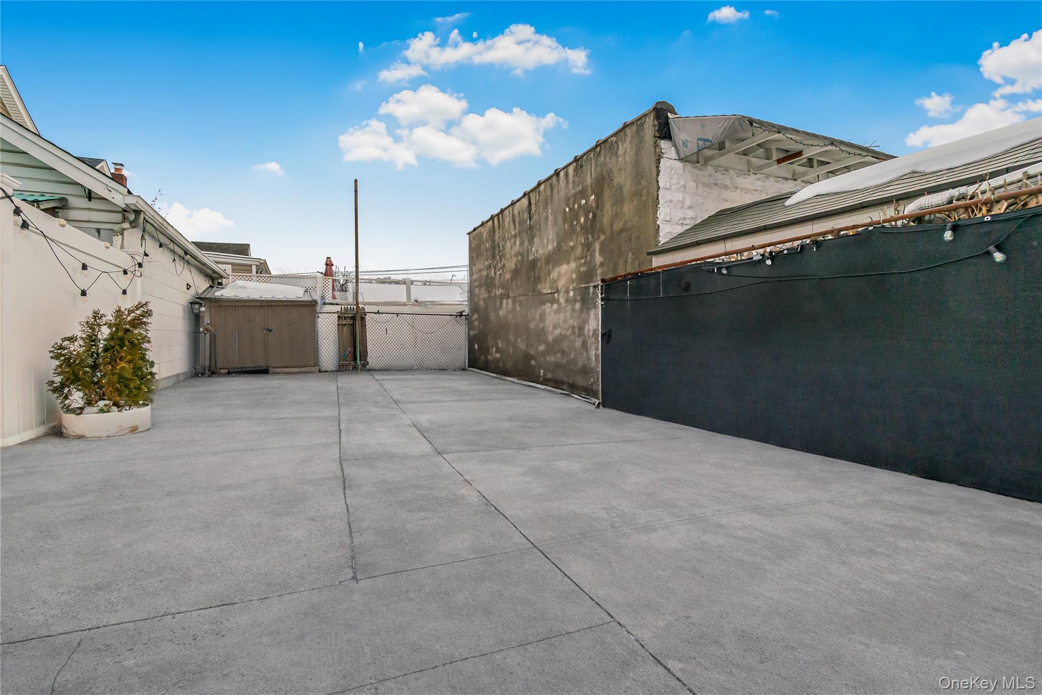 Single Family Sutter  Queens, NY 11417, MLS-956432-25