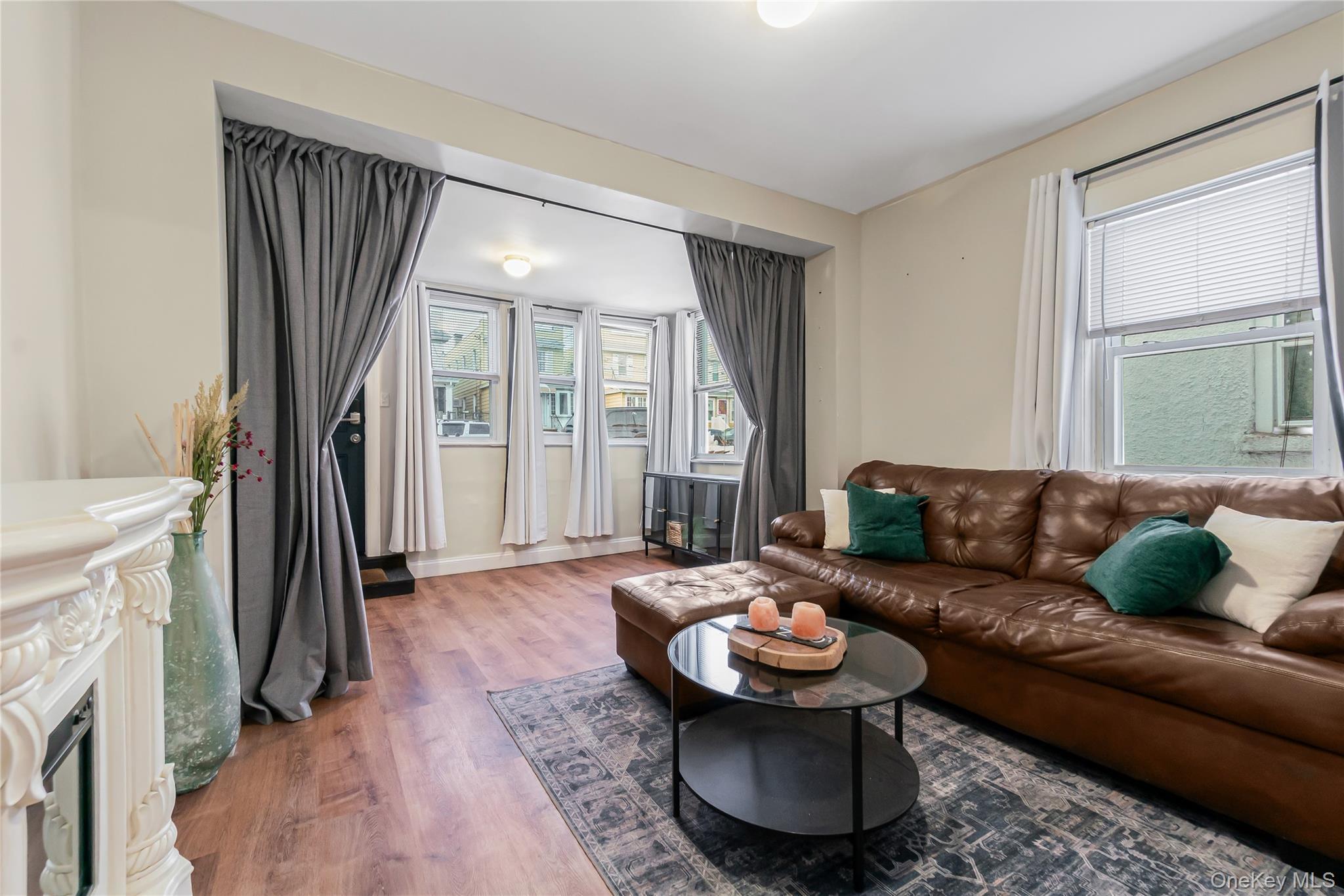 Single Family Sutter  Queens, NY 11417, MLS-956432-5