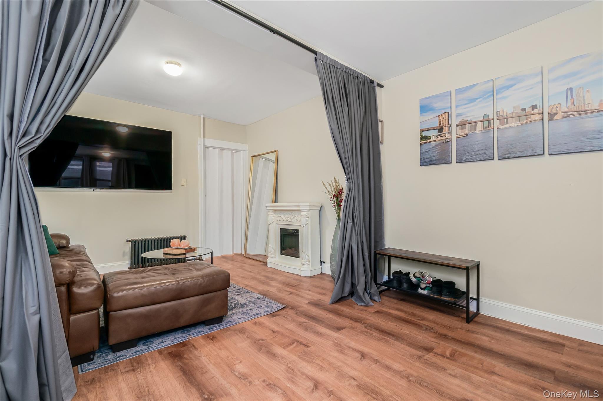 Single Family Sutter  Queens, NY 11417, MLS-956432-9