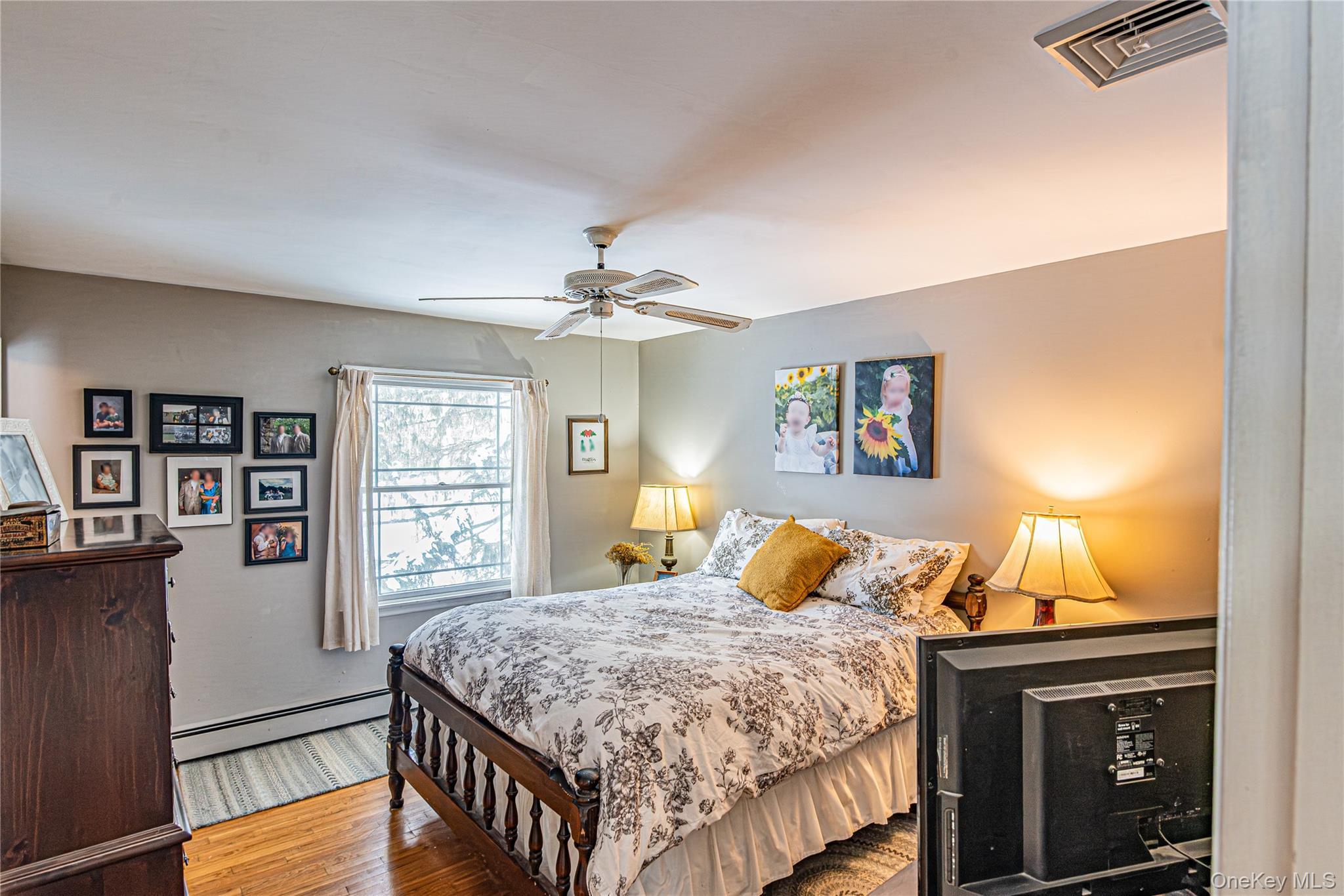 Single Family Hudson  Dutchess County, NY 12538, MLS-956438-21