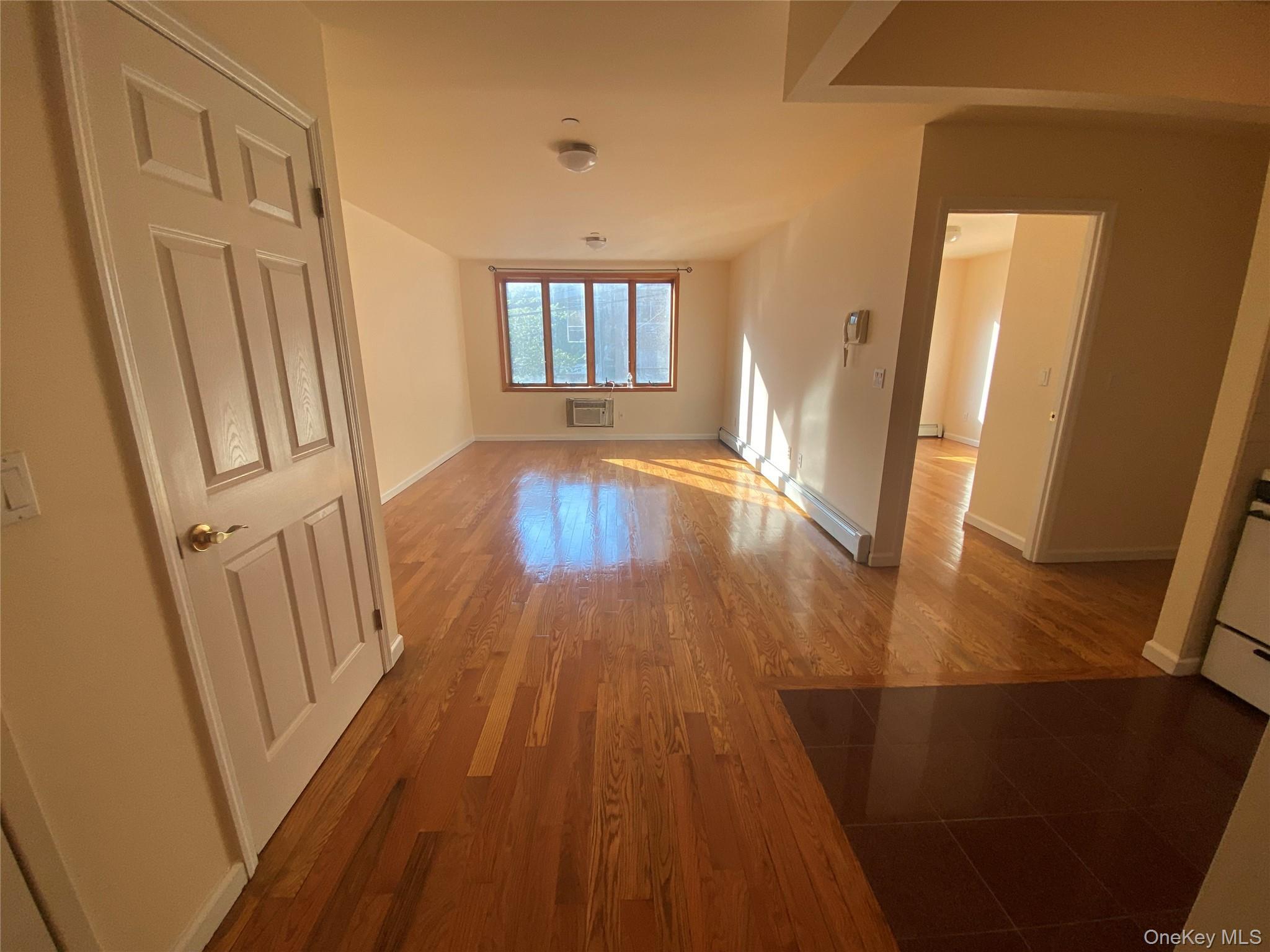 Condo Cherry  Queens, NY 11355, MLS-956496-5