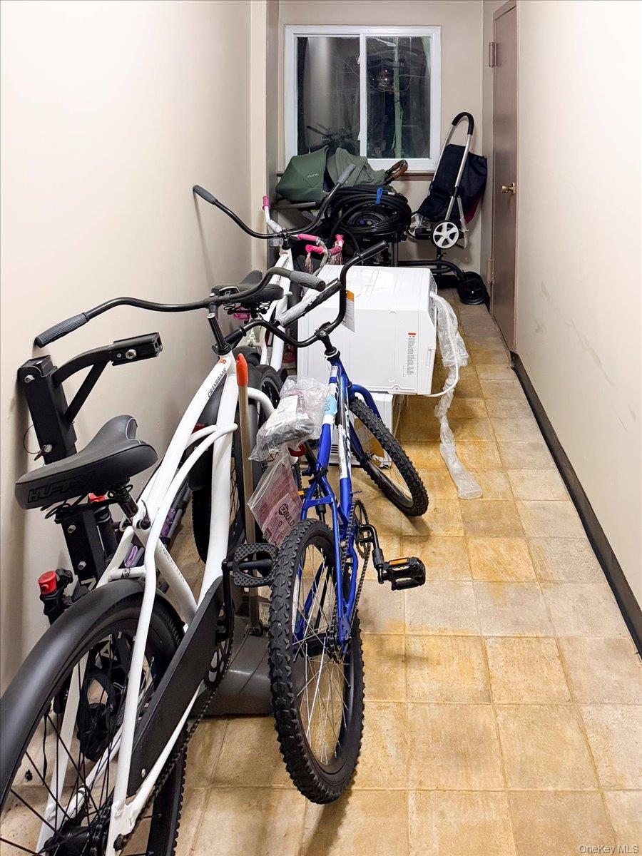 Condo James  Westchester County, NY 10566, MLS-956500-21