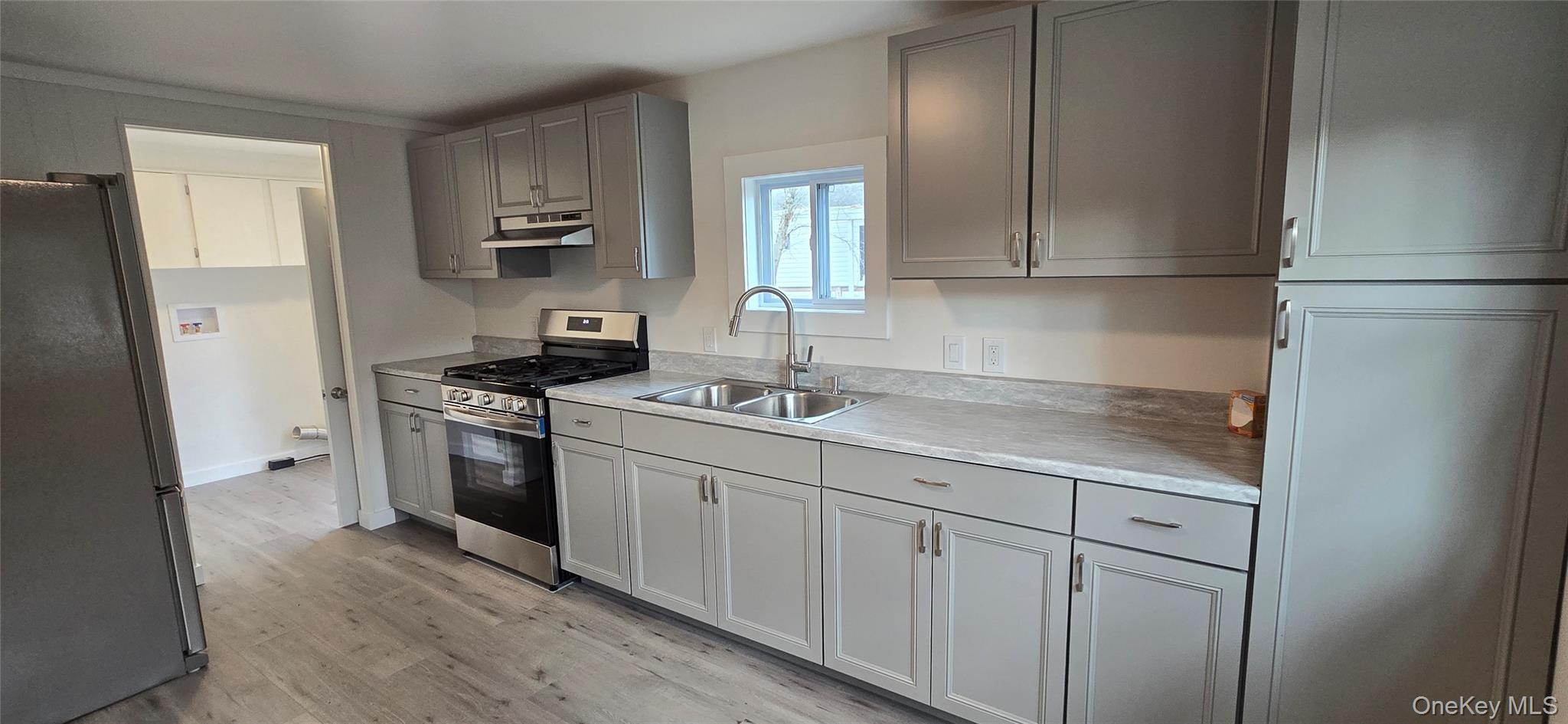 Single Family Riverleigh Ave Unit 116  Suffolk County, NY 11901, MLS-956516-12