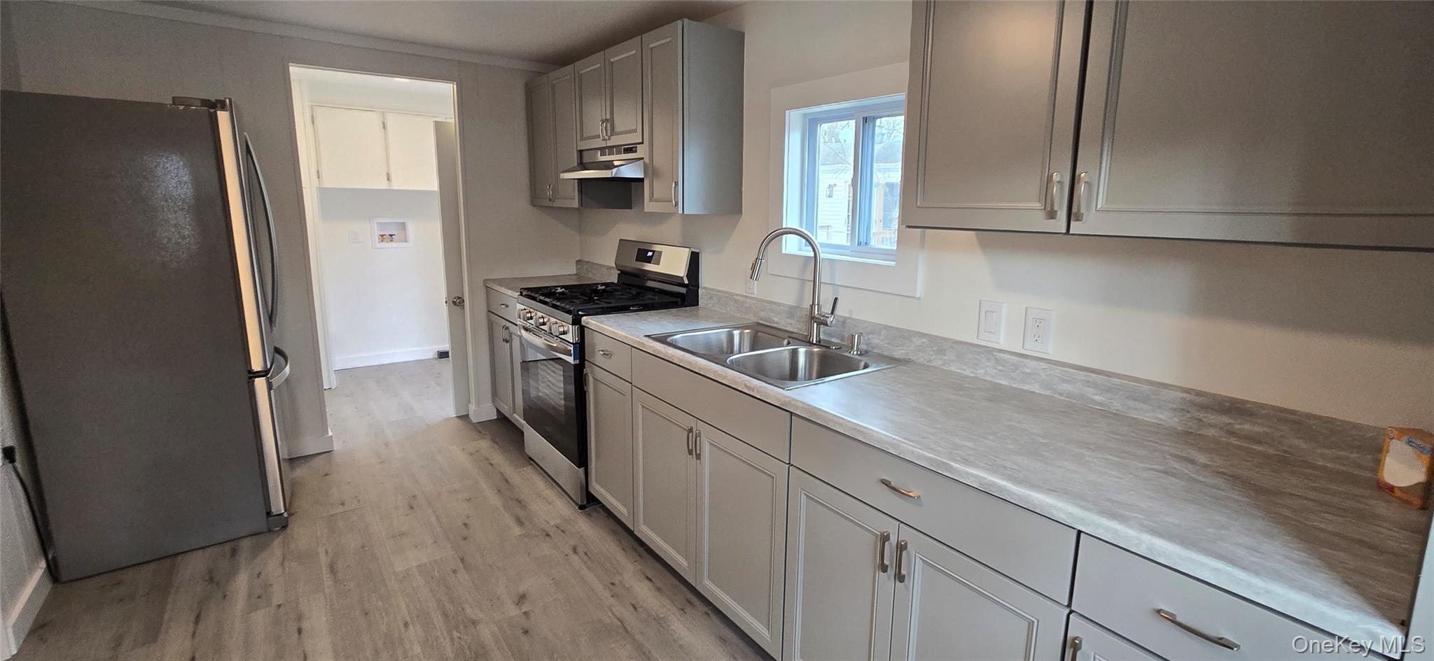 Single Family Riverleigh Ave Unit 116  Suffolk County, NY 11901, MLS-956516-15