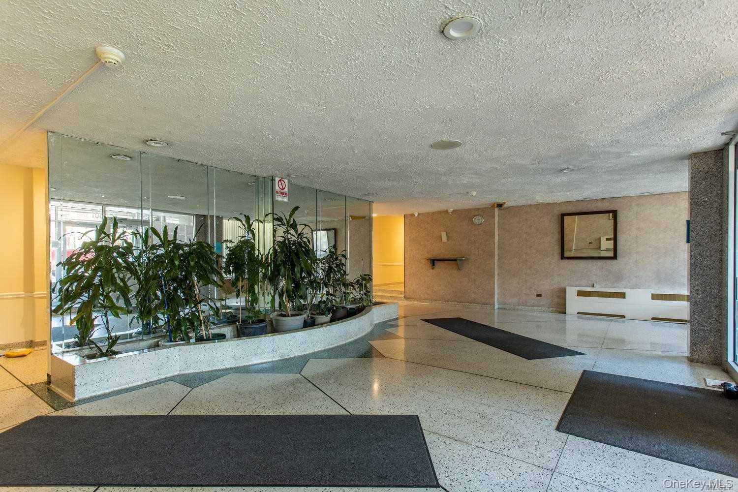 Coop 62nd  Queens, NY 11375, MLS-956552-12