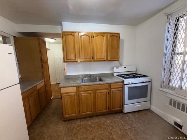 Coop 62nd  Queens, NY 11375, MLS-956552-8