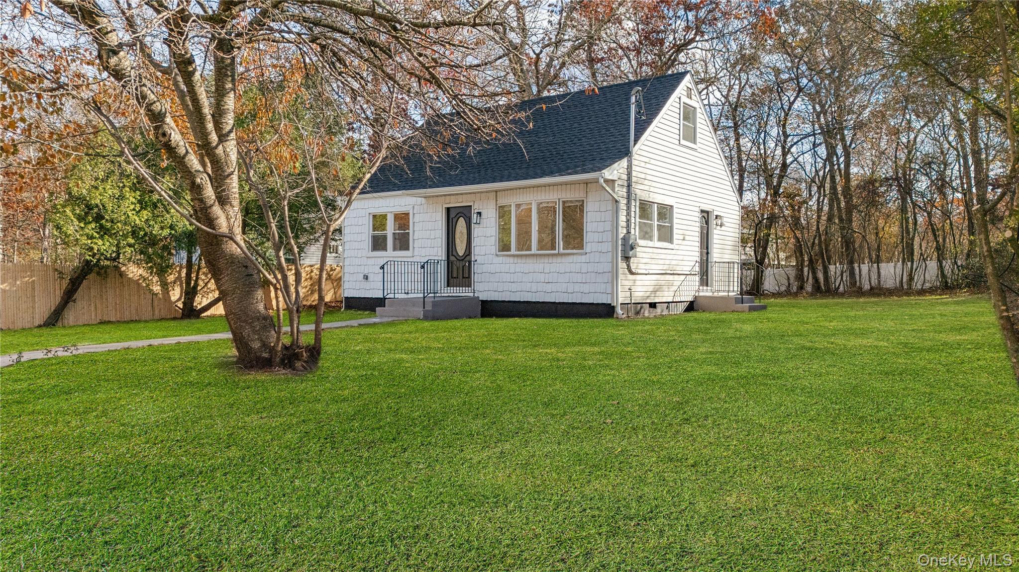 Single Family Carr  Suffolk County, NY 11727, MLS-956563-3