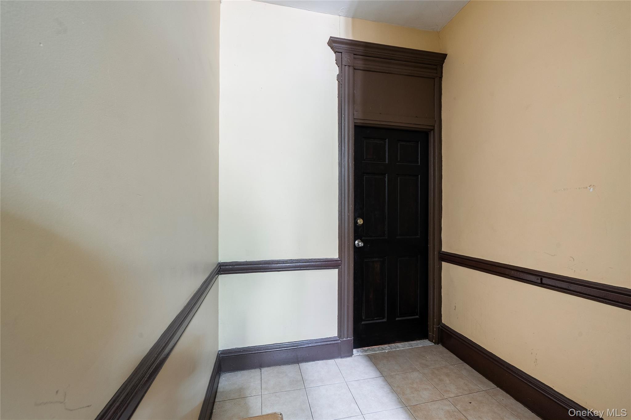 Single Family Himrod Queens, NY 11385, MLS-956567-5