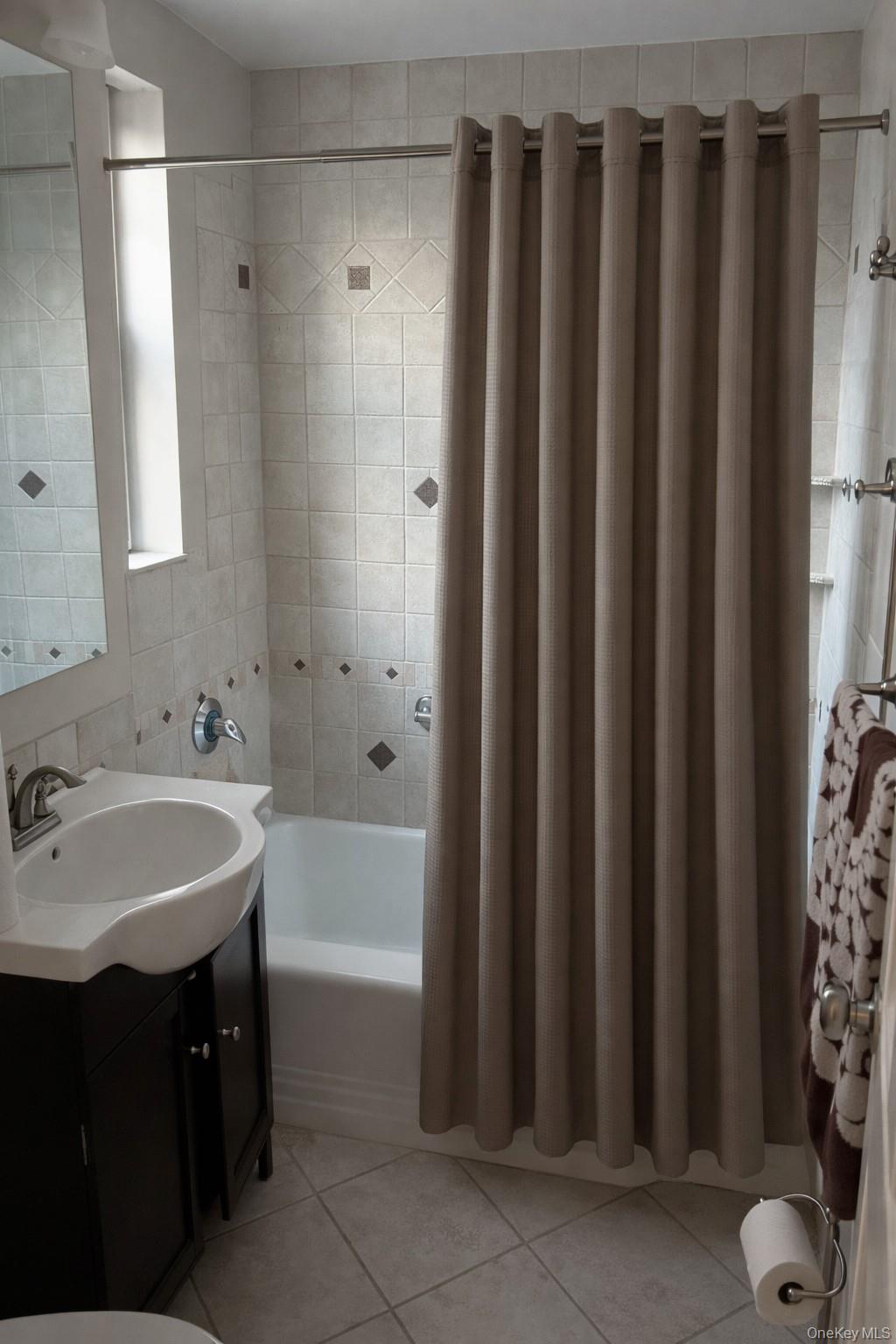 Single Family York  Manhattan, NY 10021, MLS-956617-13